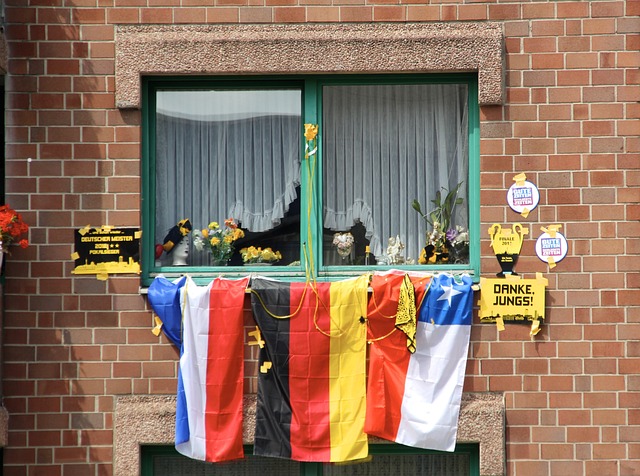 并能有效地 并能有效地